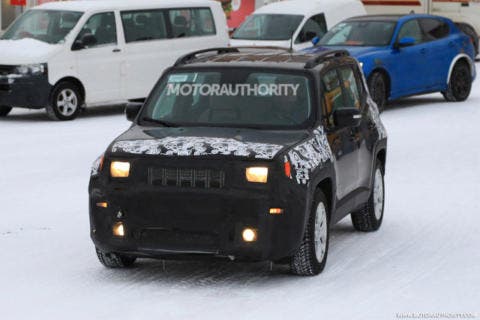 Jeep Renegade 2019 foto spia