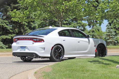 Dodge Charger Scat Pack 2019 foto spia