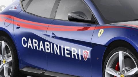 Ferrari SUV Carabinieri render