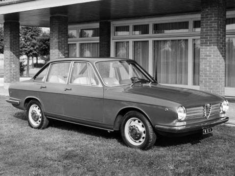 Alfa Romeo 2600 De Luxe