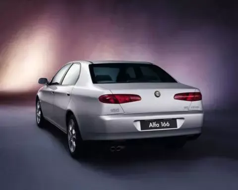 Alfa Romeo Alfa 166