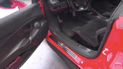 Ferrari 488 Pista Piloti Ferrari video Shmee