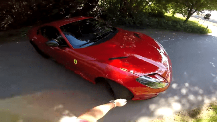 Ferrari 812 Superfast video