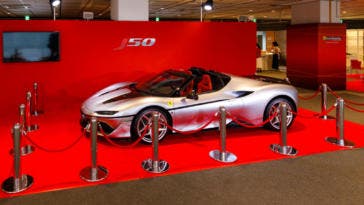 Ferrari J50 consegne
