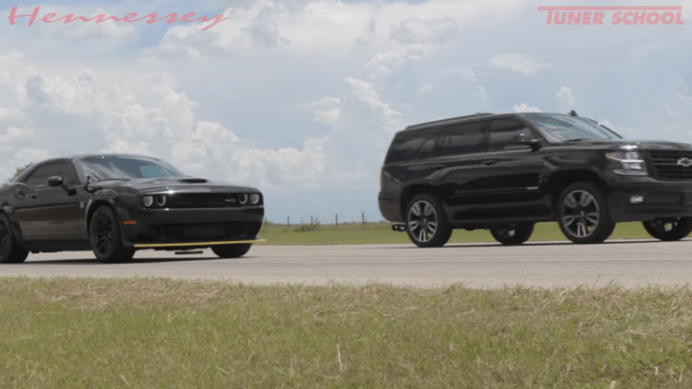 Dodge Challenger SRT Hellcat vs Chevrolet Tahoe RST HP800 video