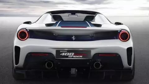 Ferrari 488 Pista Spider