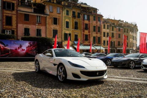 Ferrari Portofino tour europeo successo