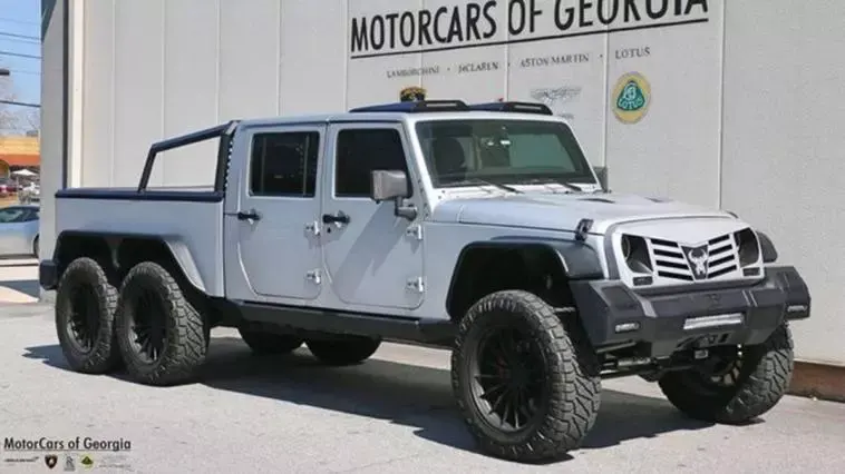 Jeep Wrangler 6x6