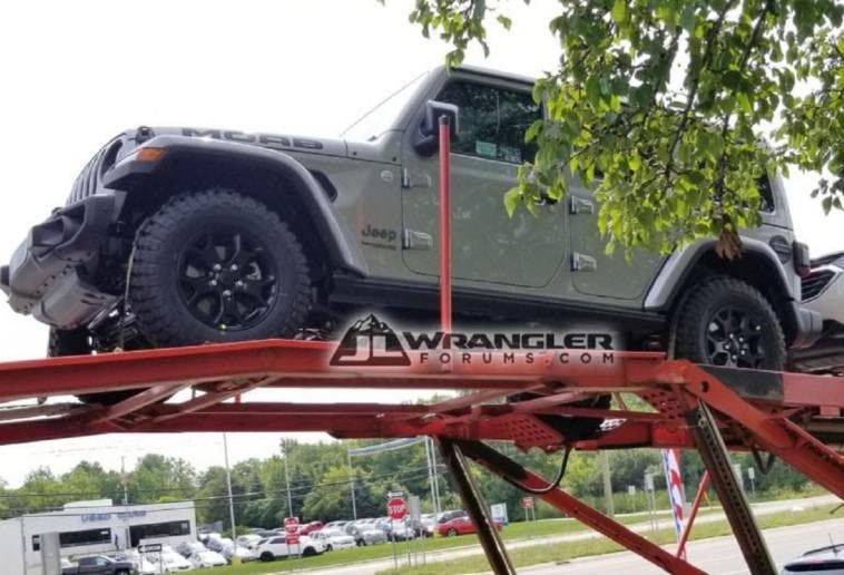 Jeep Wrangler Moab foto spia