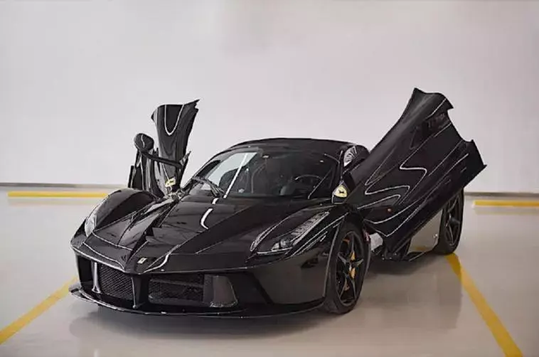 LaFerrari Aperta 2017 asta