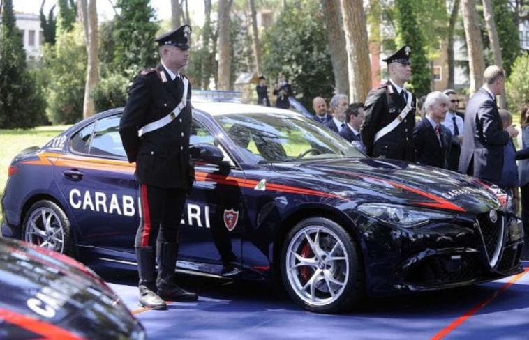 Alfa Romeo Giulia Quadrifoglio Carabinieri