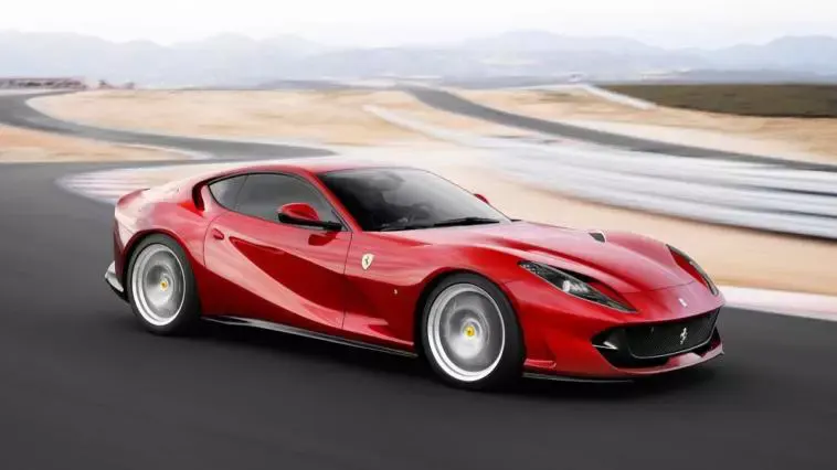 Ferrari 812 Superfast 3 varianti rumor