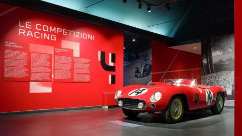 Ferrari Driven by Enzo Passion and Legend mostre