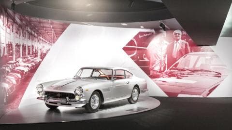 Ferrari Driven by Enzo Passion and Legend mostre