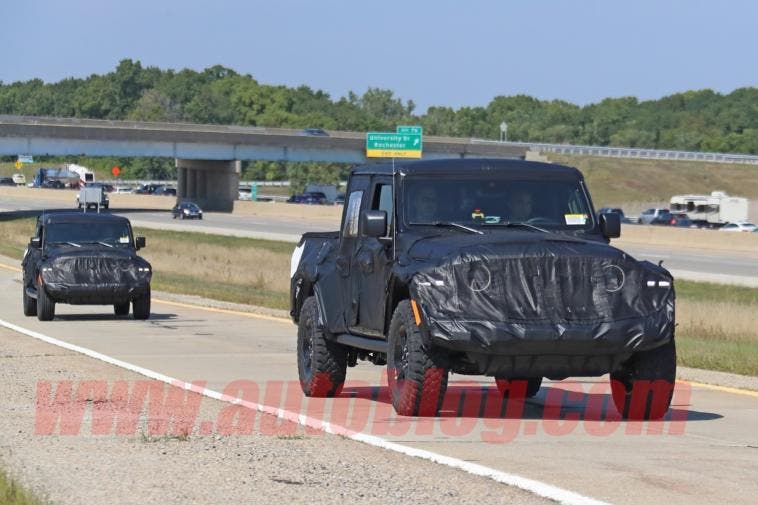 Jeep Scrambler novità ultime foto spia