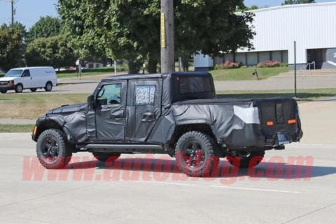 Jeep Scrambler novità ultime foto spia