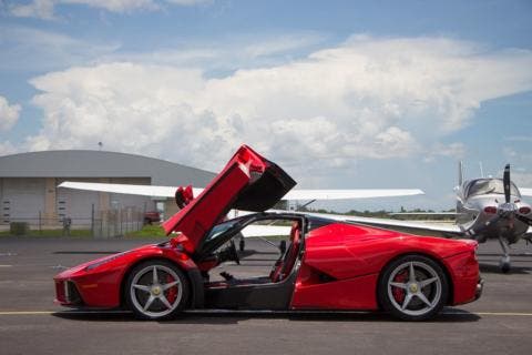 LaFerrari esemplare 2015 Bring a Trailer