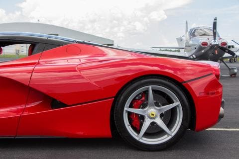 LaFerrari esemplare 2015 Bring a Trailer