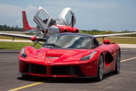 LaFerrari esemplare 2015 Bring a Trailer