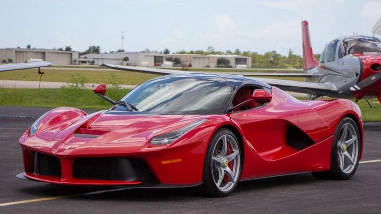 LaFerrari esemplare asta online