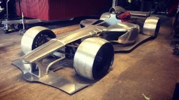Replica monoposto F1 motore Ferrari V12