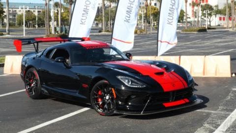 Dodge Viper ACR esemplare beneficienza