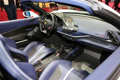 Ferrari 488 Pista Spider Salone di Parigi 2018