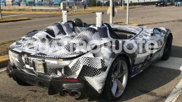 Ferrari Monza SP2 foto spia