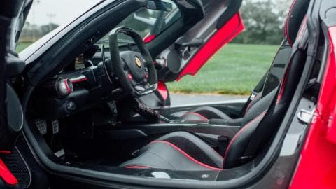 LaFerrari Mecum Auctions asta