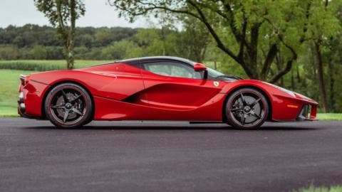 LaFerrari Mecum Auctions asta