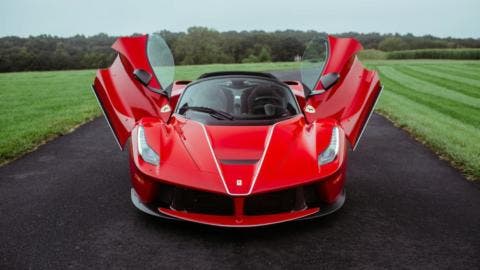 LaFerrari Mecum Auctions asta