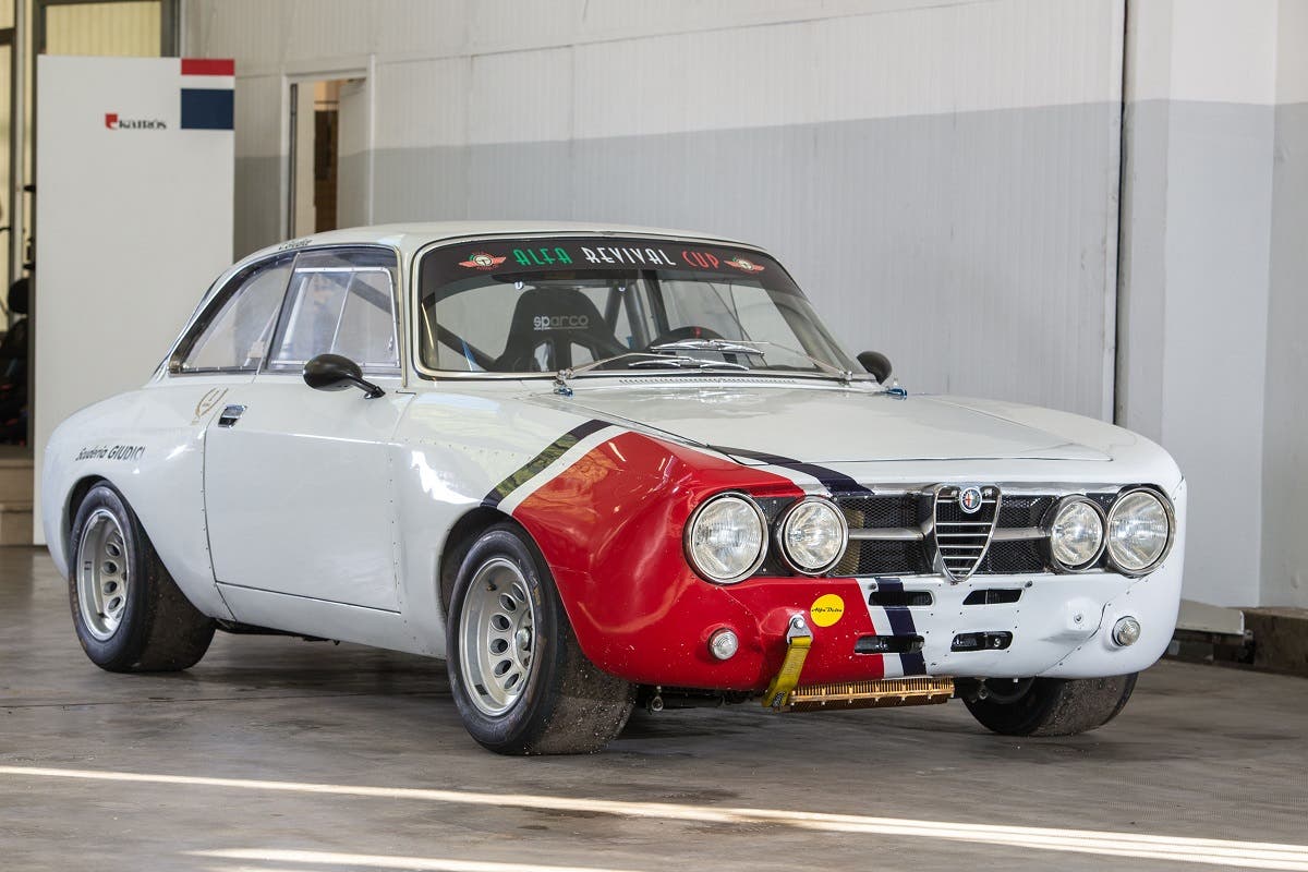 Alfa Romeo 6 auto classiche asta