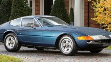 Ferrari Daytona scuola guida asta