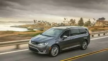 Chrysler Pacifica Family Car of the Year Cars.com