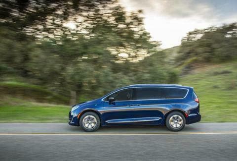 Chrysler Pacifica Family Car of the Year Cars.com