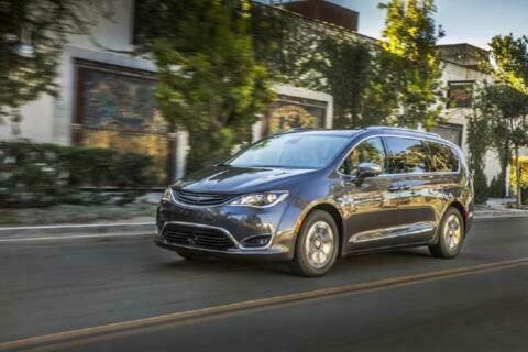 Chrysler Pacifica Hybrid Best EV in Canada 2019