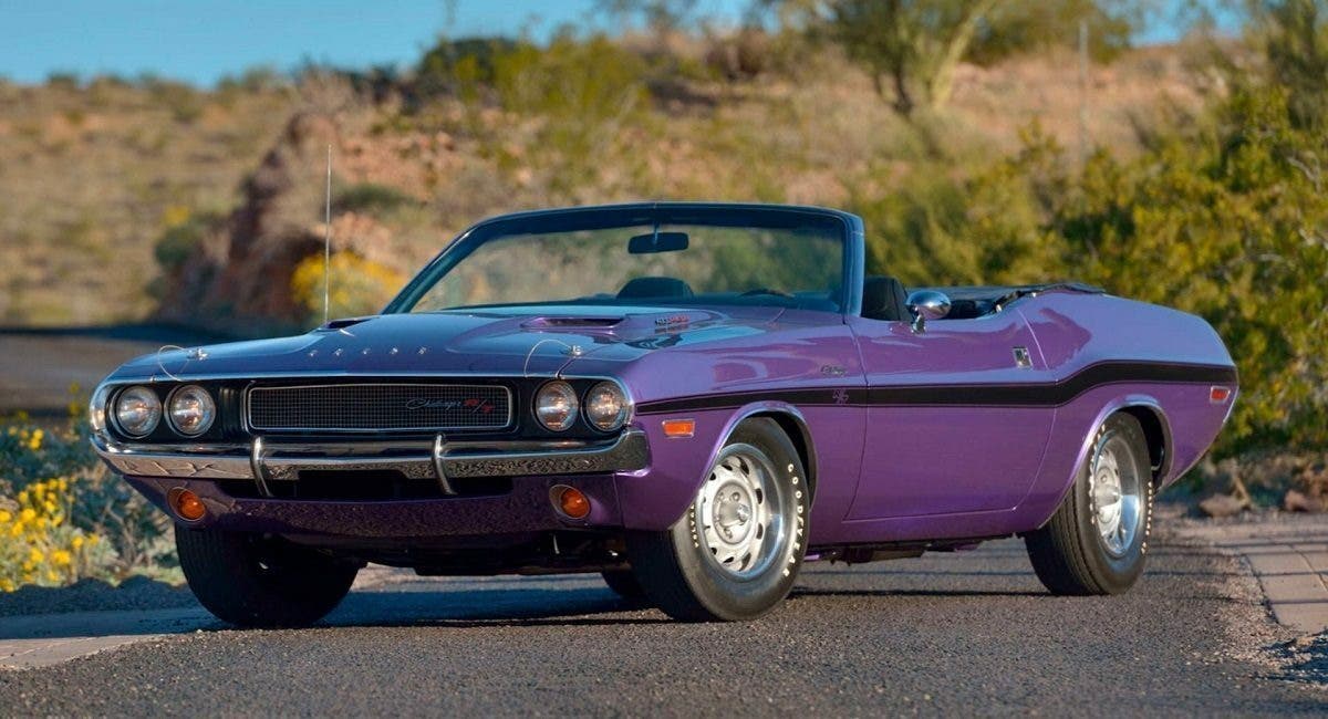 Dodge Challenger R/T Cabrio: un raro esemplare viola del 1970 verrà