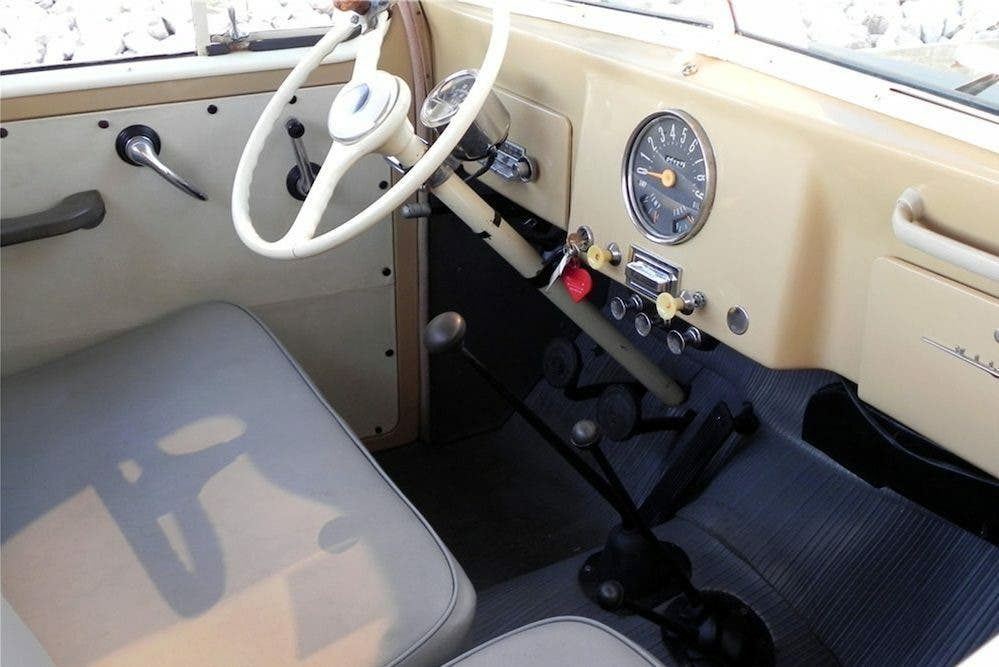 Jeep Willys 1955 asta