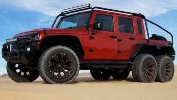 Jeep Wrangler 6x6 motore Hellcat