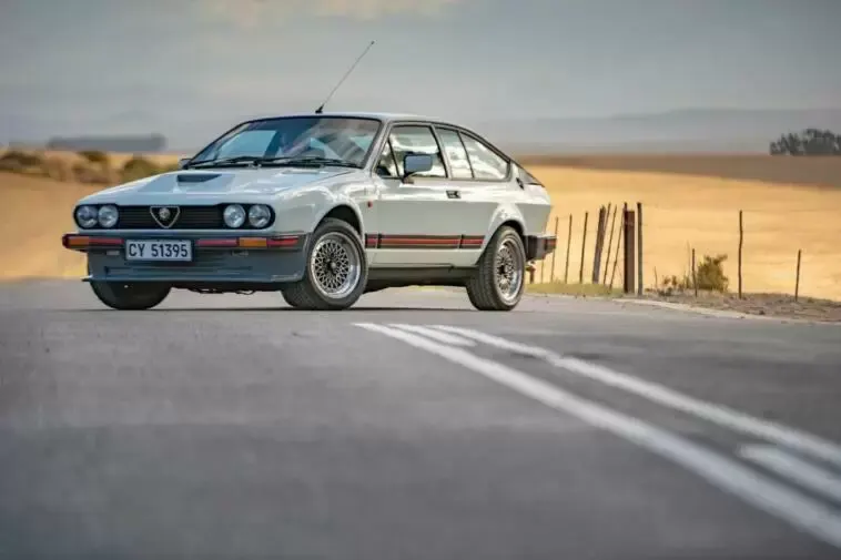 Alfa Romeo GTV6 3.0