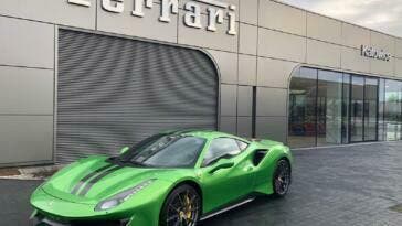 Ferrari 488 Pista Verde Kers Lucido