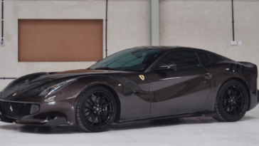 Ferrari F12tdf esemplare venduto asta