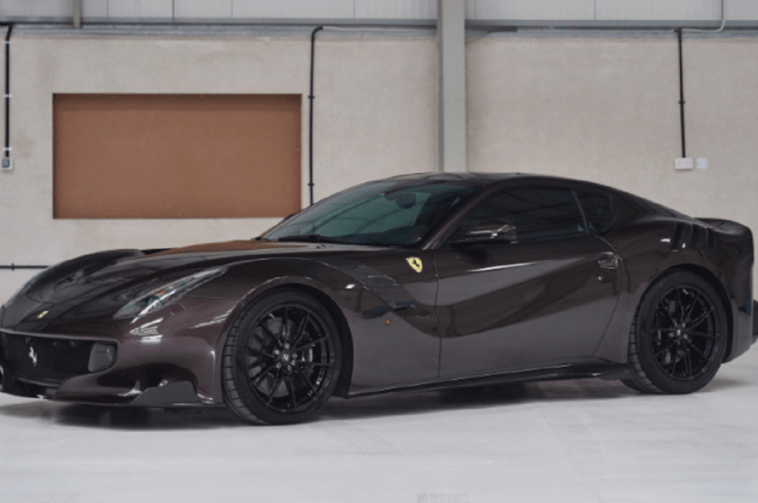 Ferrari F12tdf esemplare venduto asta