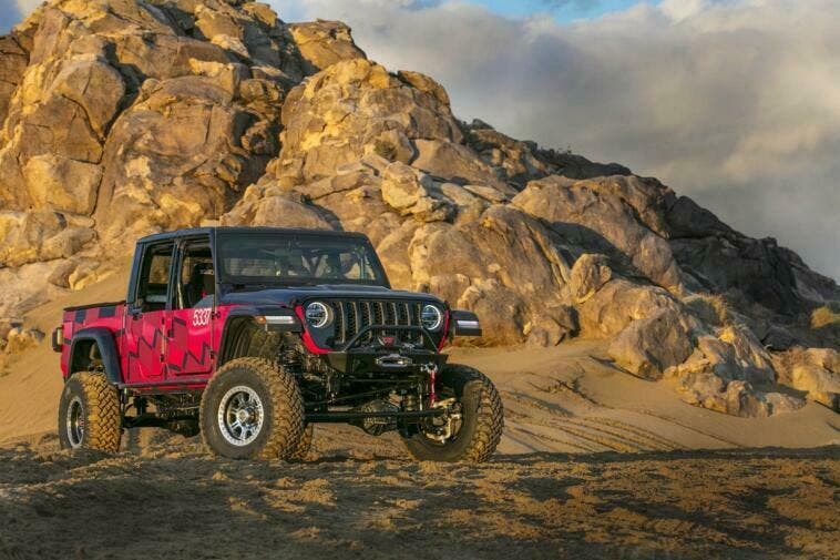 Jeep Gladiator 2020 messo alla prova gara off-road