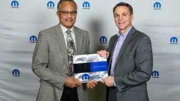 Mopar vincitori premi Top Tech e Top Advisor
