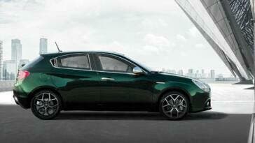 Alfa Romeo Giulietta Launch Edition (1)