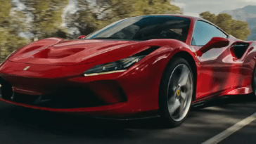 Ferrari F8 Tributo video