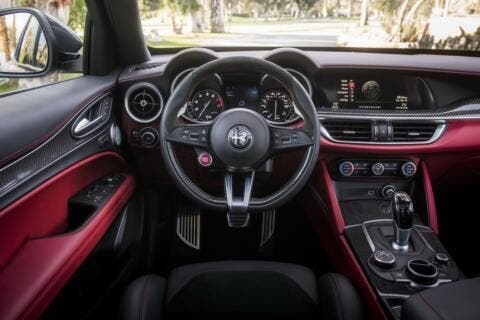 Alfa Romeo Giulia Stelvio Quadrifoglio NRING Salone di New York