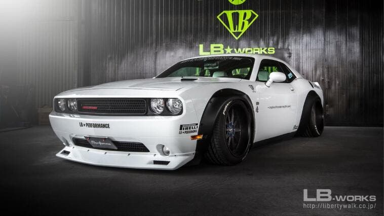 Dodge Challenger Liberty Walk