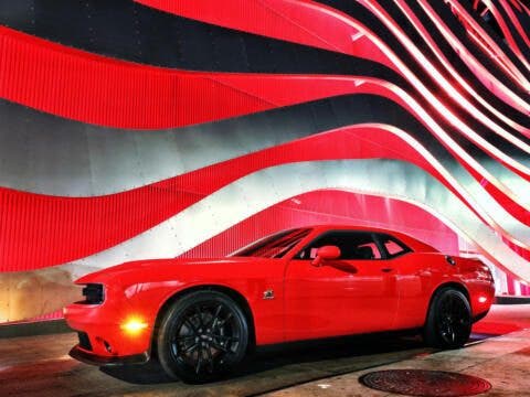 Dodge Challenger R/T Scat Pack 1320 NHRA